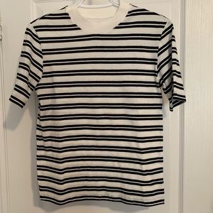 Everlane T-Shirt
